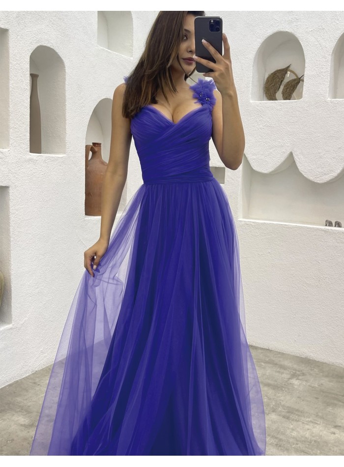 Tulle evening dress for wedding guest