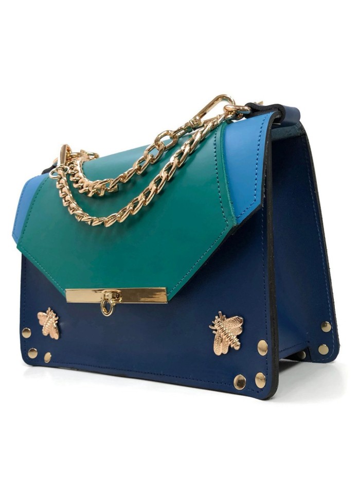 Bolso de piel tres tonos de azul con detalles de abejas y cadena larga