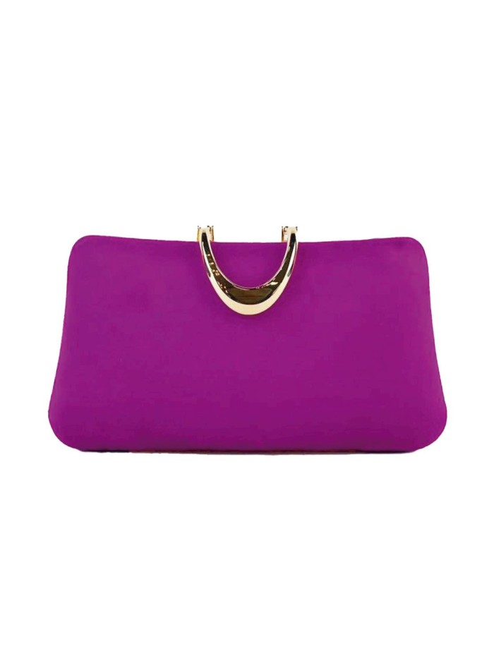 Bolso de fiesta rectangular de antelina en color fucsia con cierre dorado metalizado.