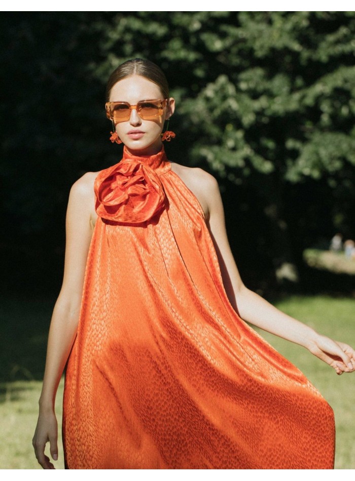 Robe de soirée midi orange avec embellissement floral