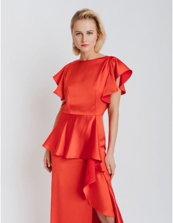 Robe longue satinée à volants 2