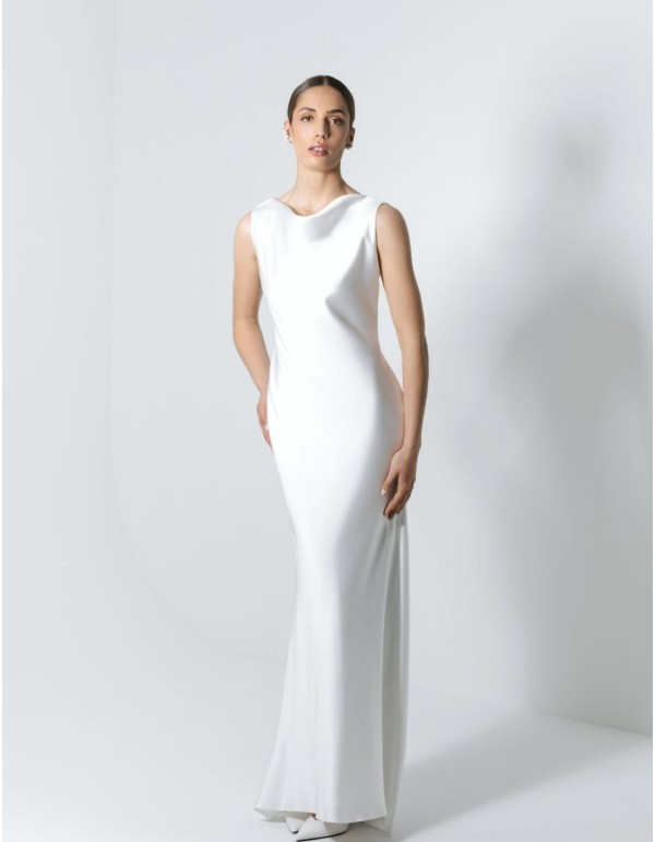 Vestido de novia con espalda drapeada 2