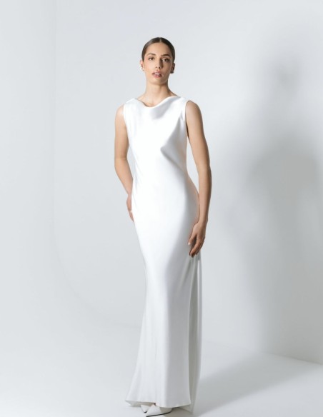 Vestido de novia con espalda drapeada