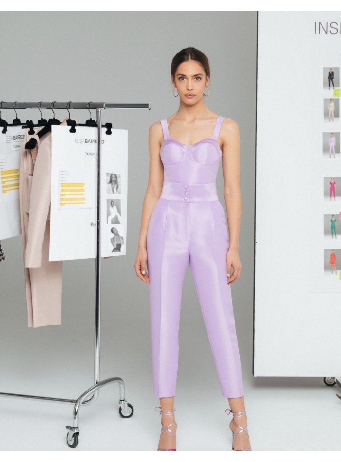 Pantalon à pinces lilas avec ceinture boutonnières