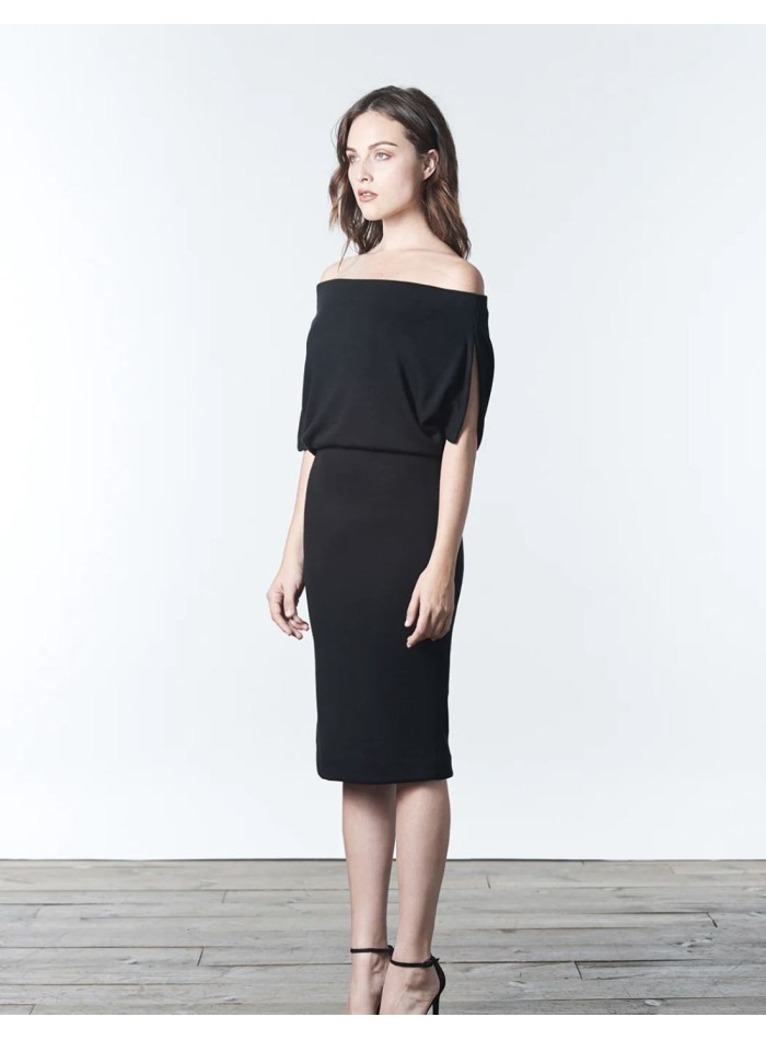 Vestido negro escote bardot new arrivals