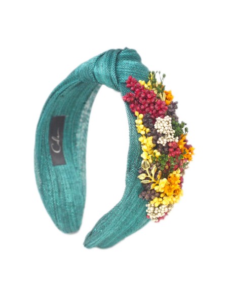 Guest headband with sinamay knot and flower details