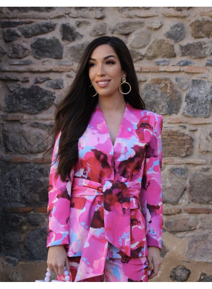 Floral print suit jacket and long trousers