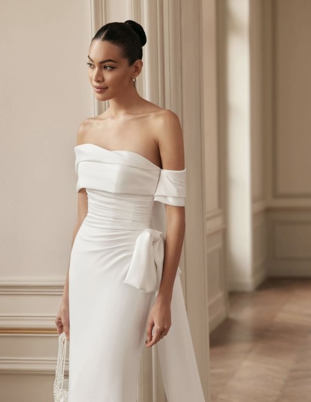 Mermaid cut wedding dress with corset