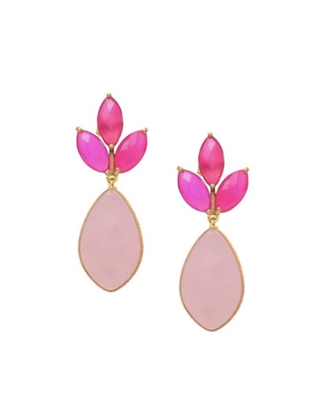 Party earrings with three petal-shaped fuchsia stones and a rose quartz stone. Party earrings with three petal-shaped fuchsia stones and a rose quartz stone.