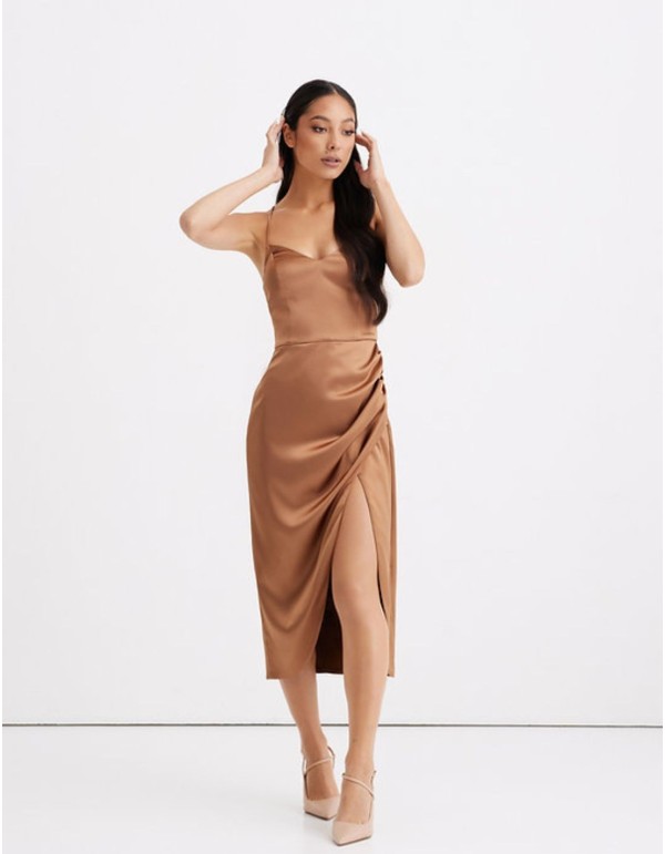 Robe de soirée lingerie à bretelles