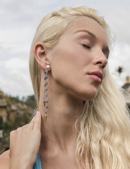 Long party earrings with blue stones