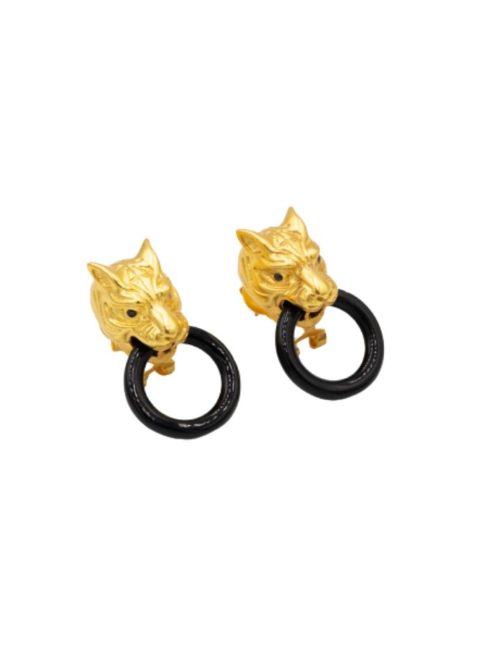 Animal party earrings with onyx stone