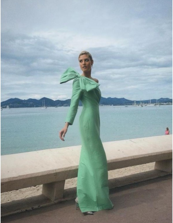 Robe longue de fête à encolure asymétrique et dentelle -... 2