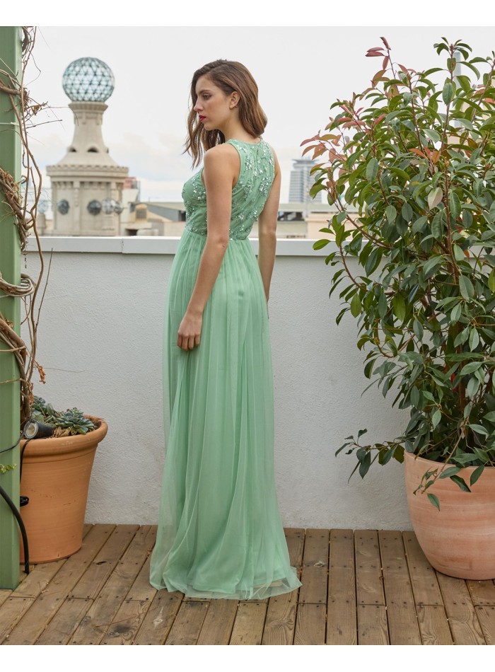 Robe de soirée longue avec jupe en tulle et corsage en strass