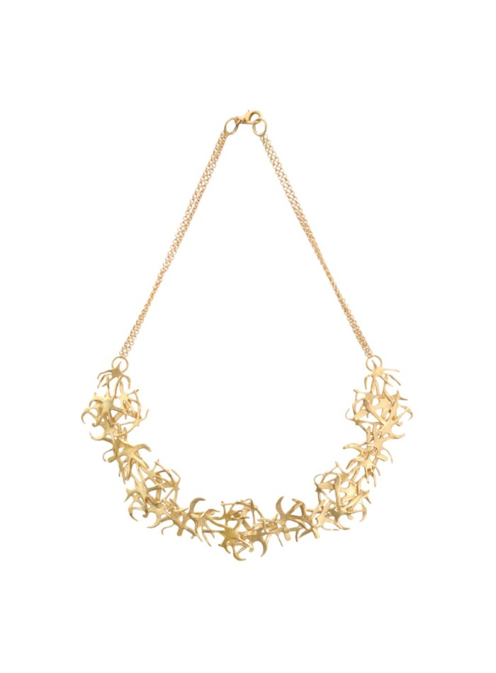 Gold necklace with starfish ornament