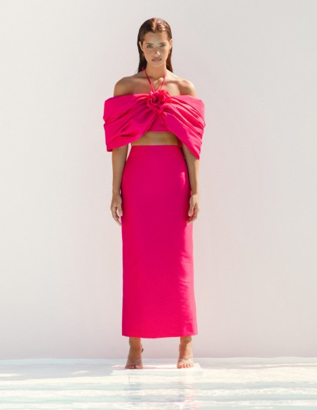 High-waisted pencil skirt with high waistline High-waisted pencil skirt with high waistline