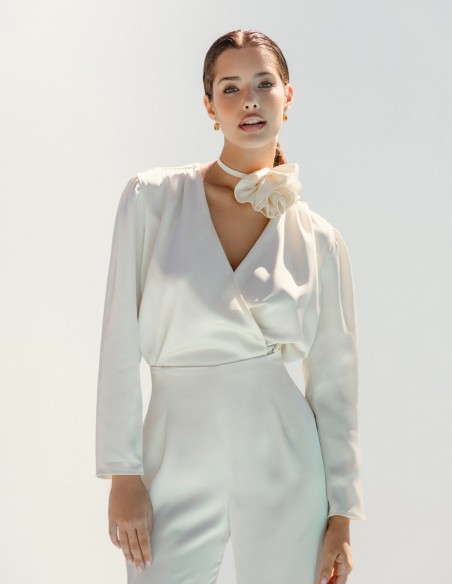 Pantalón de fiesta satinado con cintura alta blancos Pantalón de fiesta satinado con cintura alta blancos