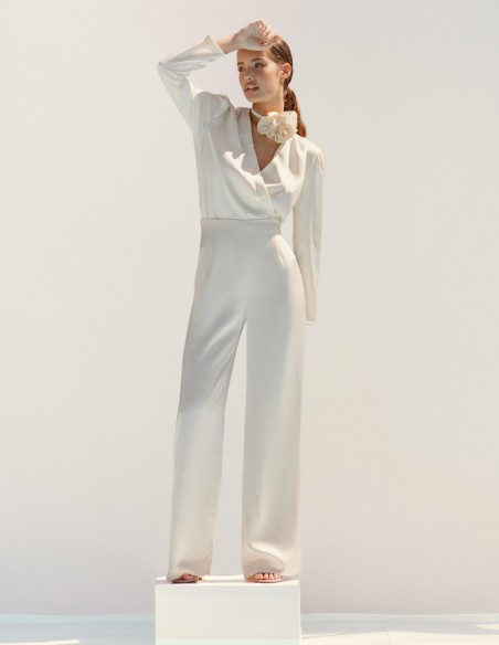 Pantalón de fiesta satinado con cintura alta para invitada Pantalón de fiesta satinado con cintura alta para invitada