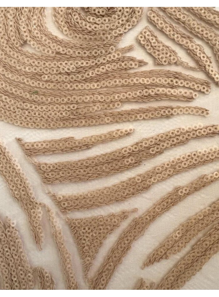 Robe longue de fête brodée de sequins