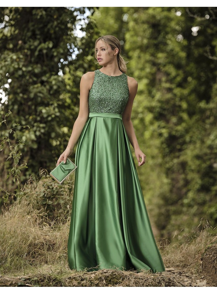 Robe de soirée longue en satin avec paillettes