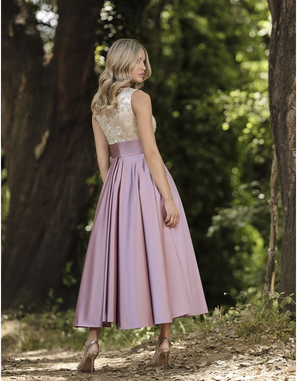 Robe de soirée midi rose avec broderie dorée 2