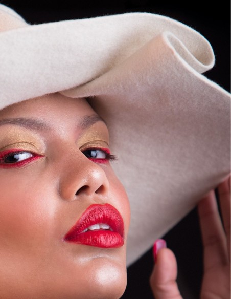 Versatile wool hat for any occasion. Versatile wool hat for any occasion.