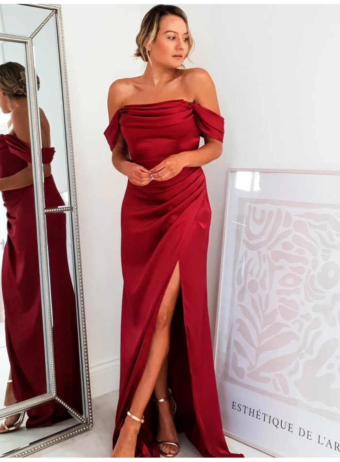 Vestido de fiesta con escote bandeau corpiño y...