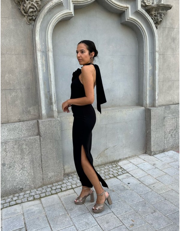 Black midi party dress for parties. 2