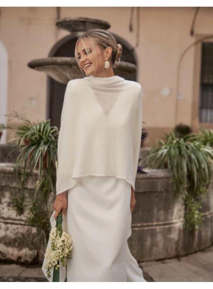 Robe longue de mariage avec décolleté en V
