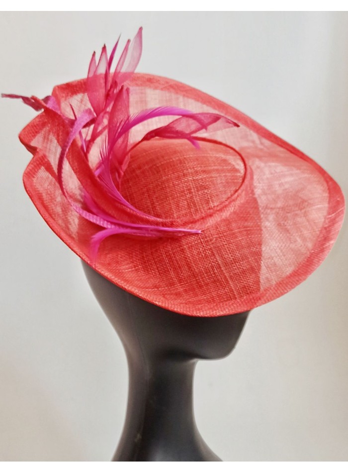 Plate style headdress for guests.