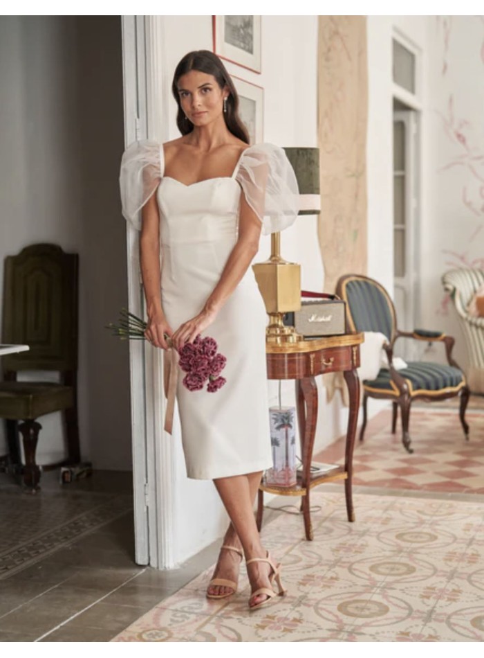 Midi wedding dress with puffed organza sleeves