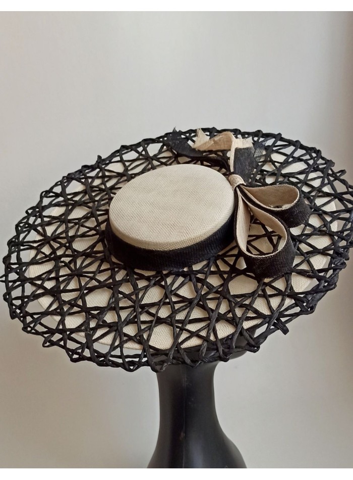 Pamela negra para eventos de día.