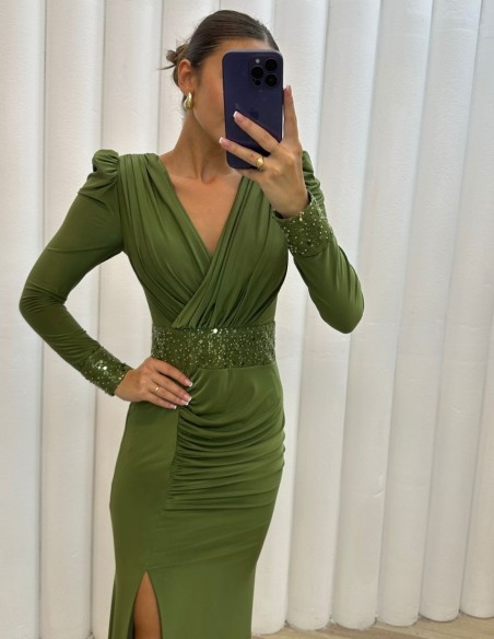 Vestido largo de fiesta con escote drapeado y lentejuelas