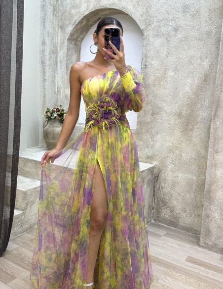 Vestido de fiesta asimétrico multicolor con detalle flor Vestido de fiesta asimétrico multicolor con detalle flor