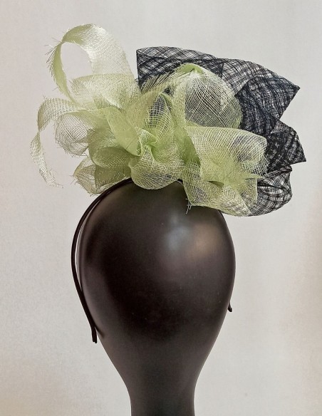 Voluminous headdress for guests.