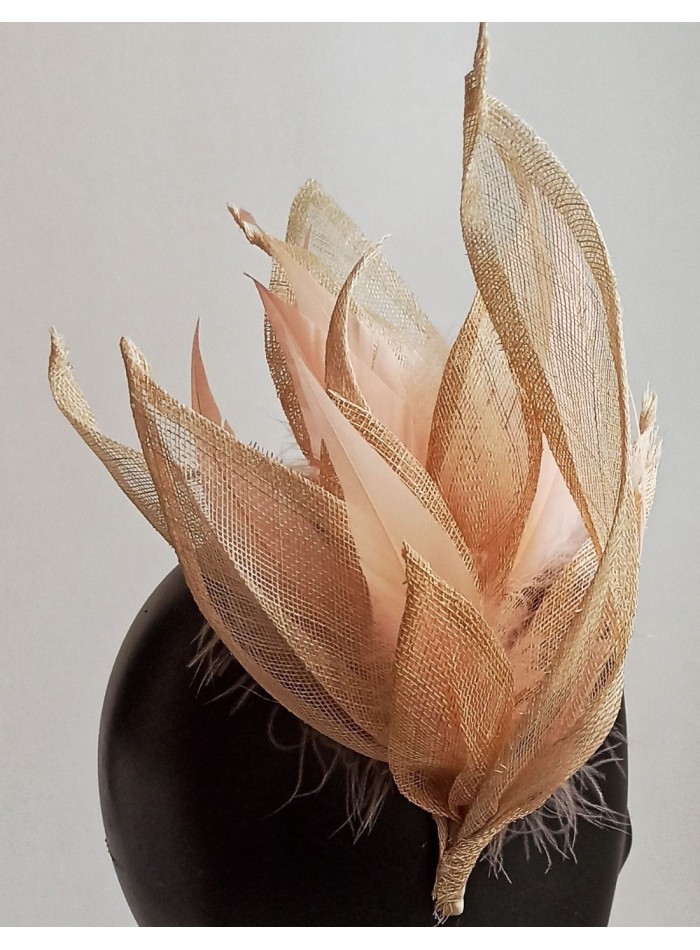 Guest headband in salmon color.
