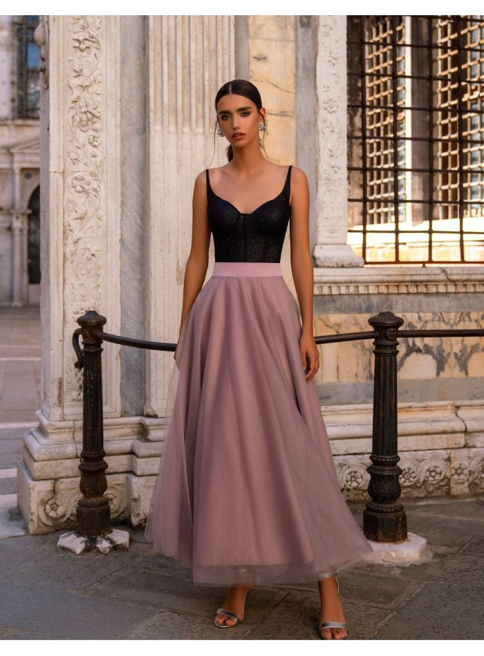 Midi ballerina dress for special weddings | INVITADISIMA