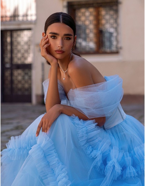 Robe midi en tulle avec manches tombantes