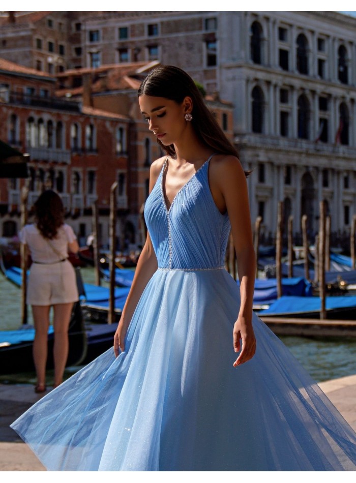 Robe midi avec tulle brillant et corsage plissé