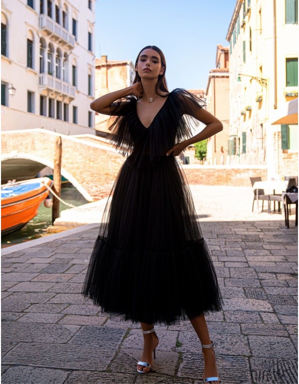 Robe de soirée midi avec volants en tulle