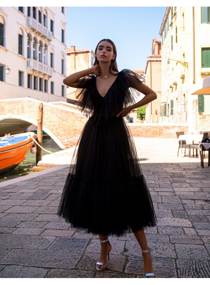 Robe de soirée midi avec volants en tulle