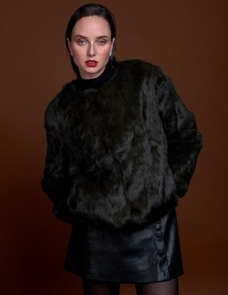 Veste en fourrure de lapin à col rond