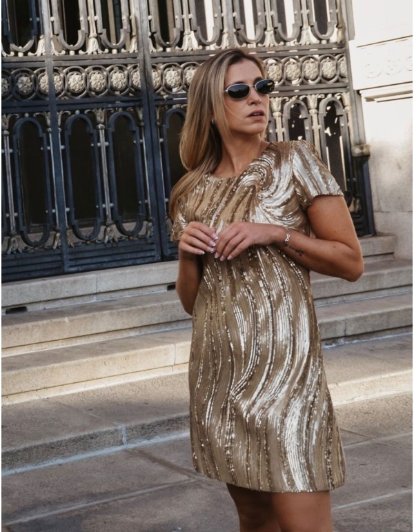 Robe de soirée courte en or avec paillettes 2
