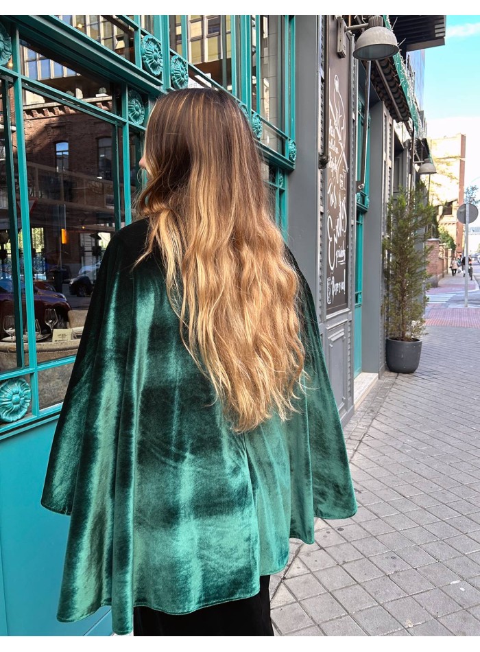 Velvet cape with slit