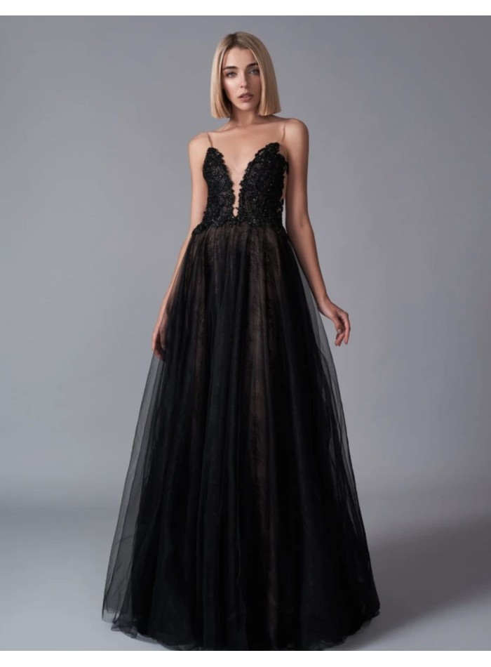Long party dress with v-neckline and black tulle skirt