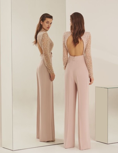 Combinaison de fête rose poudré à manches longues