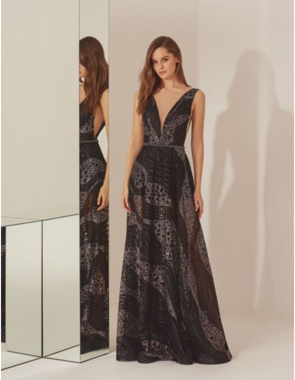 Vestido de fiesta largo negro bordado de pedrería estampado 2