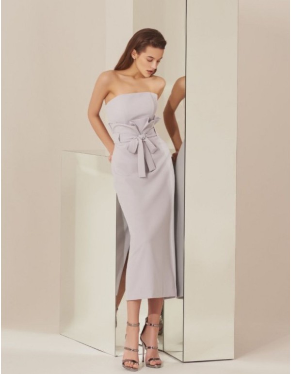 Strapless midi party dress with bow in the middle