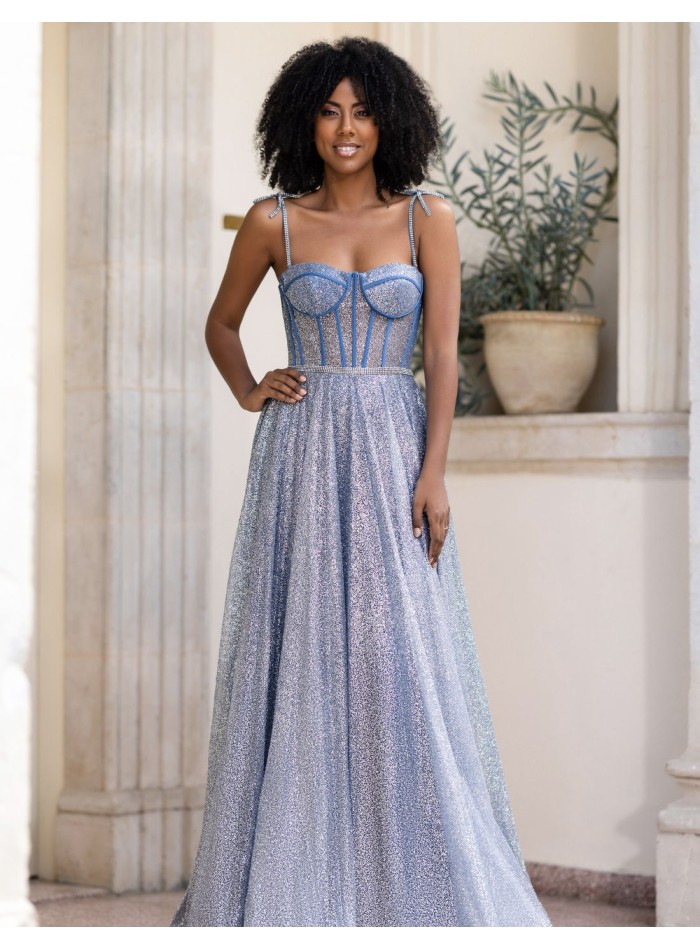 Robe longue de fête avec tissu brillant et corsage