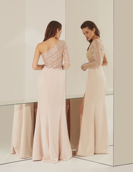 Asymmetric long party dress with side slit